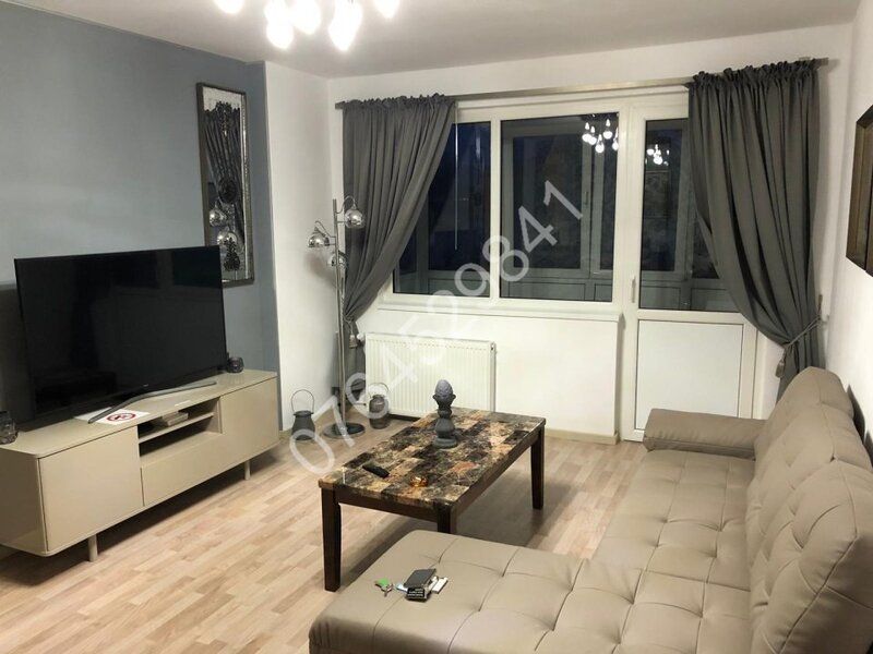 Tineretului- Unirii, Bd. Dimitrie Cantemir, la 5 minute metrou Tineretului.